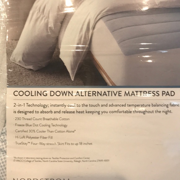 Nordstrom NIP Cooling Down Alternative Mattress Pa - Picture 6 of 10